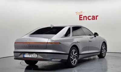 Hyundai Grandeur 2023, 81276 км, за 18314.3 USD