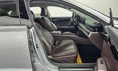 Hyundai Grandeur 2023, 81276 км, за 18175.91 USD - фото 11
