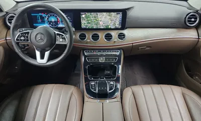Mercedes-Benz E-Class 2019, 42995 км, за 19364.58 USD - фото 7