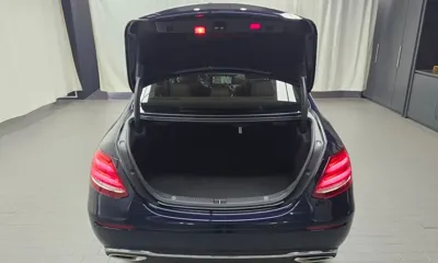 Mercedes-Benz E-Class 2019, 42995 км, за 19364.58 USD - фото 17