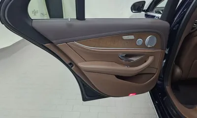 Mercedes-Benz E-Class 2019, 42995 км, за 19364.58 USD - фото 25