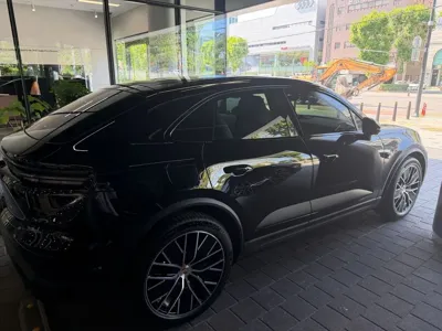 Porsche Macan 2026, 1200 км, за 58631.95 USD