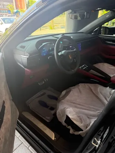 Porsche Macan 2026, 1200 км, за 58631.95 USD