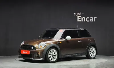 MINI Cooper · 2012 год