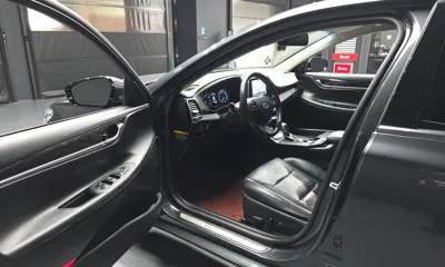 Hyundai Grandeur 2019, 162703 км, за 6676.37 USD - фото 10