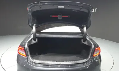 Hyundai Grandeur 2019, 162703 км, за 6676.37 USD - фото 20