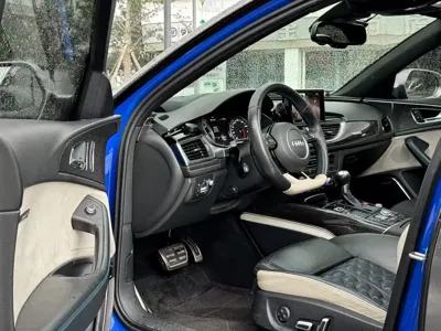 Audi RS 6 2020, 90000 км, за 55884.58 USD