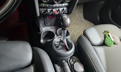 MINI Cooper 2019, 43489 км, за 13207.79 USD - фото 9
