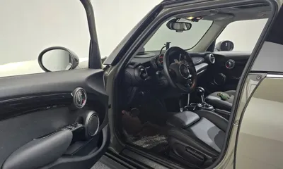 MINI Cooper 2019, 43489 км, за 13207.79 USD - фото 10
