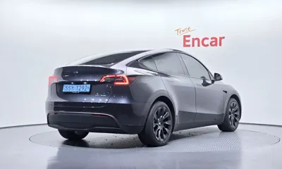 Tesla Model Y 2024, 22987 км, за 32985.22 USD