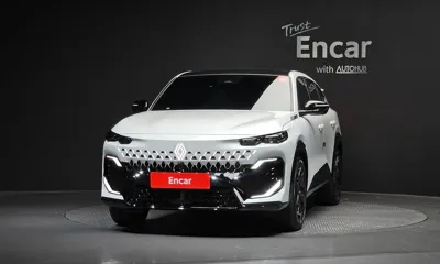 Renault-KoreaSamsung Filante 2026, 2267 км, за 31791.55 USD