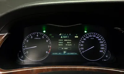 Hyundai Equus 2013, 342077 км, за 2345.28 USD - фото 8