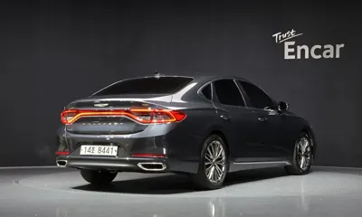 Hyundai Grandeur 2017, 67666 км, за 9984.23 USD