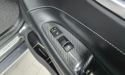 Hyundai Grandeur 2017, 67666 км, за 9984.23 USD - фото 19