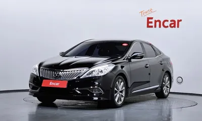 Hyundai Grandeur · 2015 год