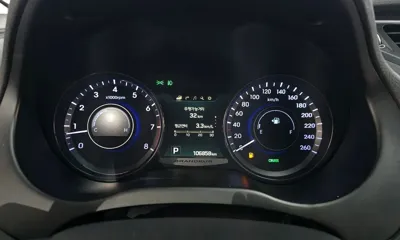 Hyundai Grandeur 2015, 106858 км, за 4857.56 USD - фото 8