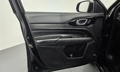 Jeep Compass 2022, 82329 км, за 11719.88 USD - фото 24