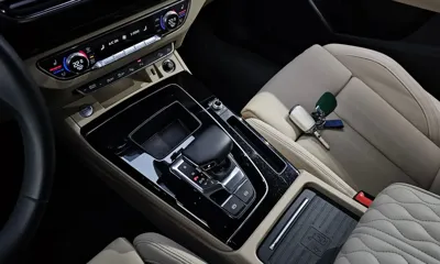 Audi Q5 2021, 58514 км, за 25945.86 USD - фото 9