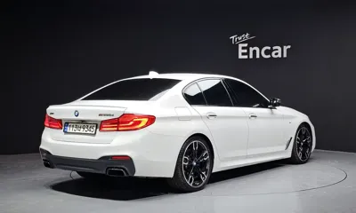 BMW 5-Series 2018, 161097 км, за 20840.4 USD
