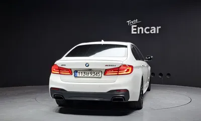 BMW 5-Series 2018, 161097 км, за 20840.4 USD