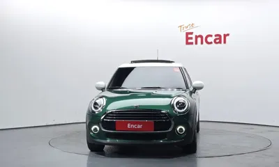 MINI Cooper 2021, 58981 км, за 11470.1 USD