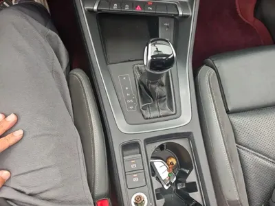 Audi Q3 Sportback 2020, 77600 км, за 14758.4 USD - фото 14