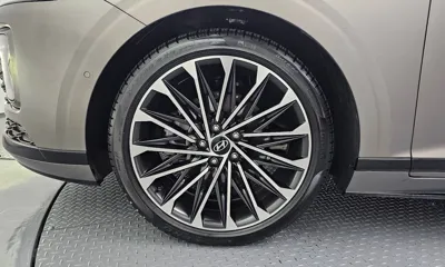 Hyundai Grandeur 2023, 25080 км, за 24104.25 USD