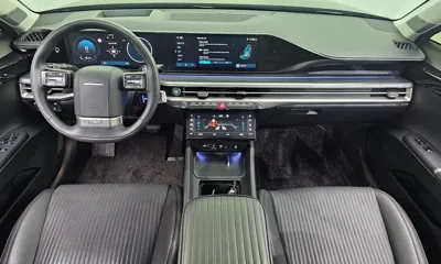 Hyundai Grandeur 2023, 25080 км, за 24104.25 USD - фото 7