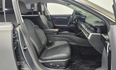 Hyundai Grandeur 2023, 25080 км, за 24104.25 USD - фото 26