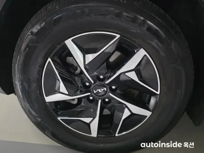 Kia Sorento 2024, 46535 км, за 253.71 USD - фото 20
