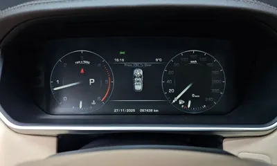 Land Rover Range Rover 2016, 97438 км, за 25820.25 USD - фото 8