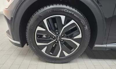 Kia EV6 2023, 23560 км, за 22794.84 USD
