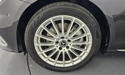 Mercedes-Benz E-Class 2021, 70962 км, за 18818.77 USD