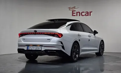 Kia K5 2020, 42498 км, за 15294.74 USD
