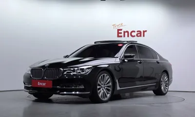 BMW 7-Series · 2018 год