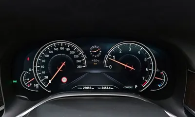 BMW 7-Series 2018, 26056 км, за 31384.2 USD - фото 8