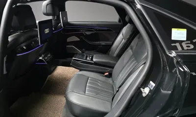 Audi A8 2021, 51107 км, за 36982.37 USD - фото 26