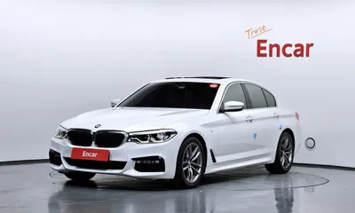 BMW 5-Series · 2018 год