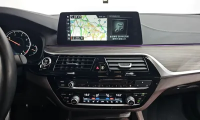 BMW 5-Series 2018, 161060 км, за 14476.48 USD - фото 12
