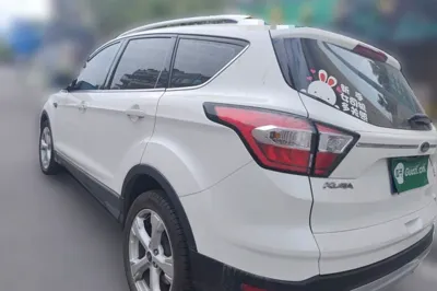 Ford Kuga 2018, 87100 км, за 8184 USD