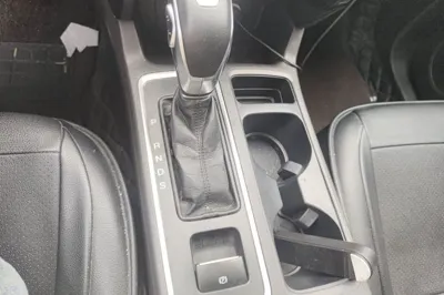 Ford Kuga 2018, 87100 км, за 8184 USD - фото 13