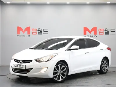 Hyundai Avante 2013, 69231 км, за 4225.44 USD