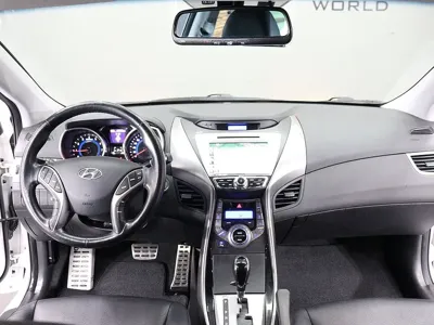 Hyundai Avante 2013, 69231 км, за 4225.44 USD - фото 7