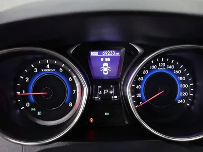 Hyundai Avante 2013, 69231 км, за 4225.44 USD - фото 8