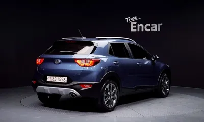 Kia Stonic 2018, 118605 км, за 5351.83 USD