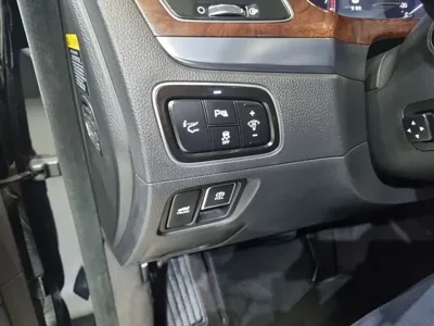Hyundai Equus 2014, 234600 км, за 3610.35 USD - фото 15