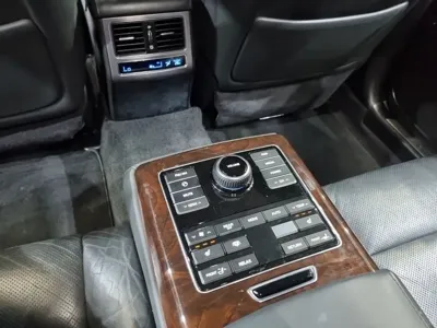 Hyundai Equus 2014, 234600 км, за 3610.35 USD - фото 18