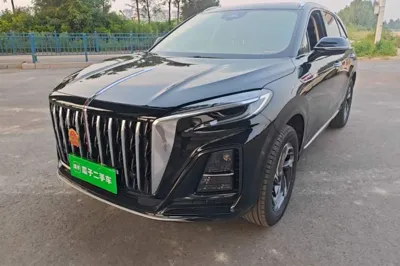 Hongqi HS3 · 2024 год