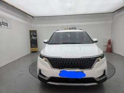 Kia Canival 2023, 179000 км, за 12286.29 USD