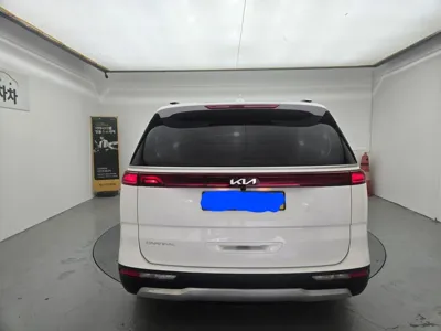 Kia Canival 2023, 179000 км, за 12286.29 USD